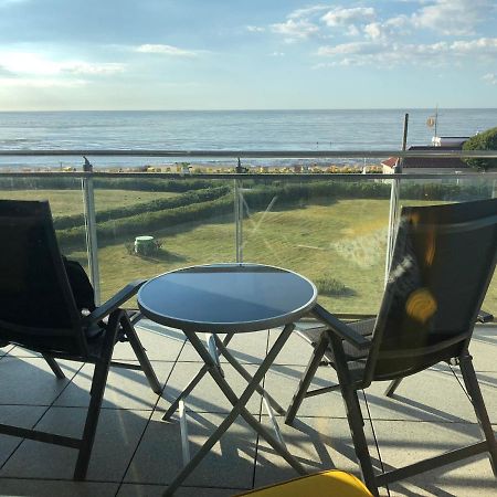 Strand Palais 20 Cuxhaven Bagian luar foto